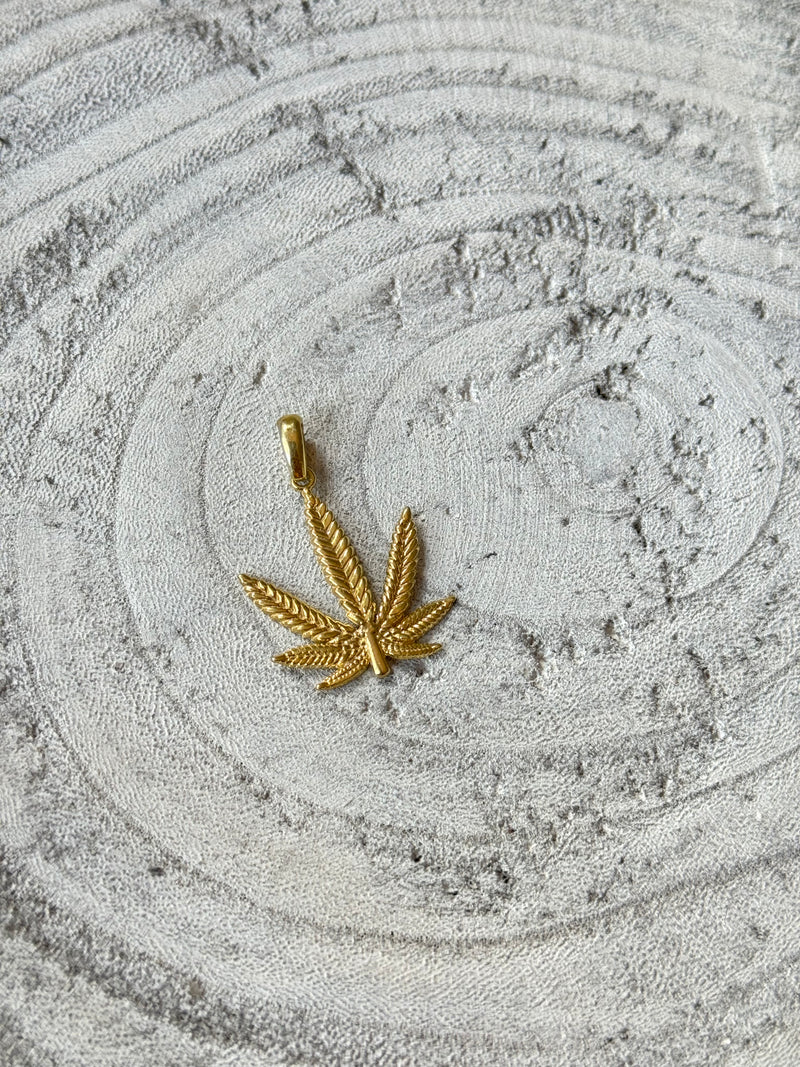 Marijuana Leaf Pendant - Gold Plated Vermeil 925 Sterling Silver Marijuana Pendant Necklace